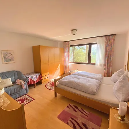 Rhoenpanorama Apartment